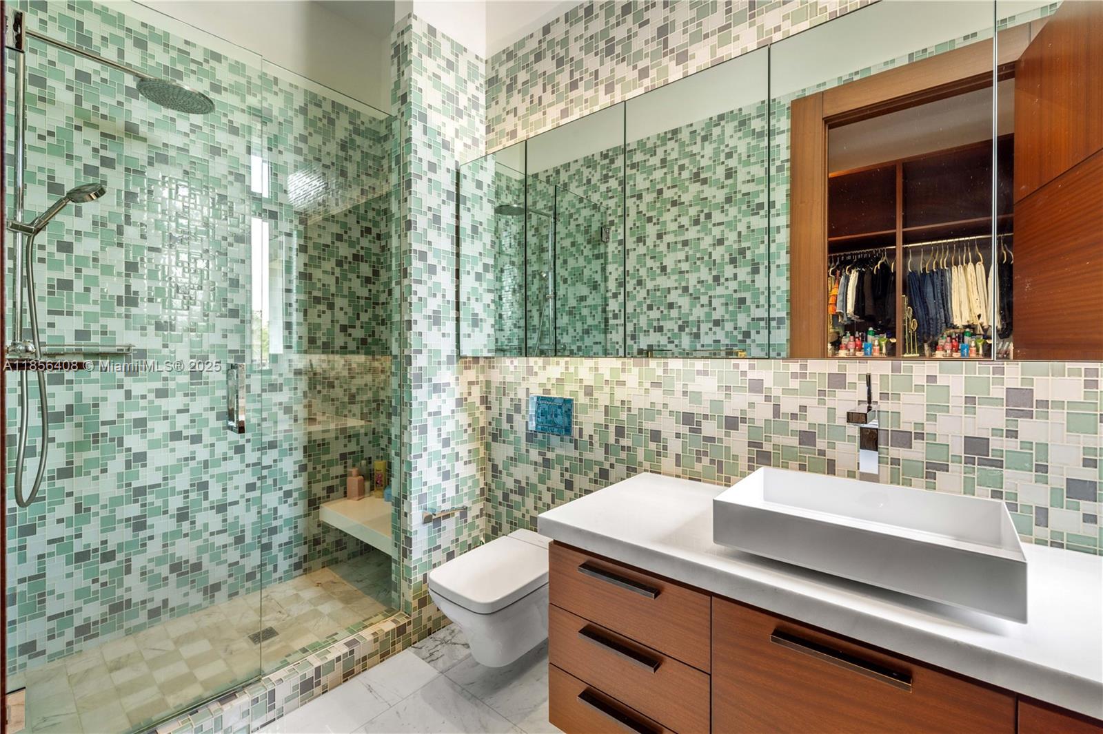 GABLES ESTATES NO 3 - Residential Lease