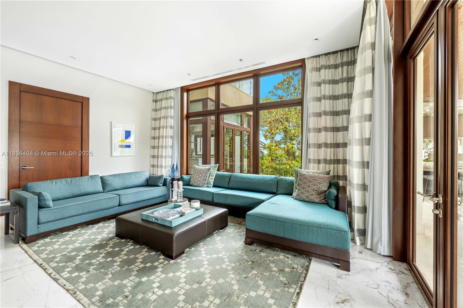 GABLES ESTATES NO 3 - Residential Lease