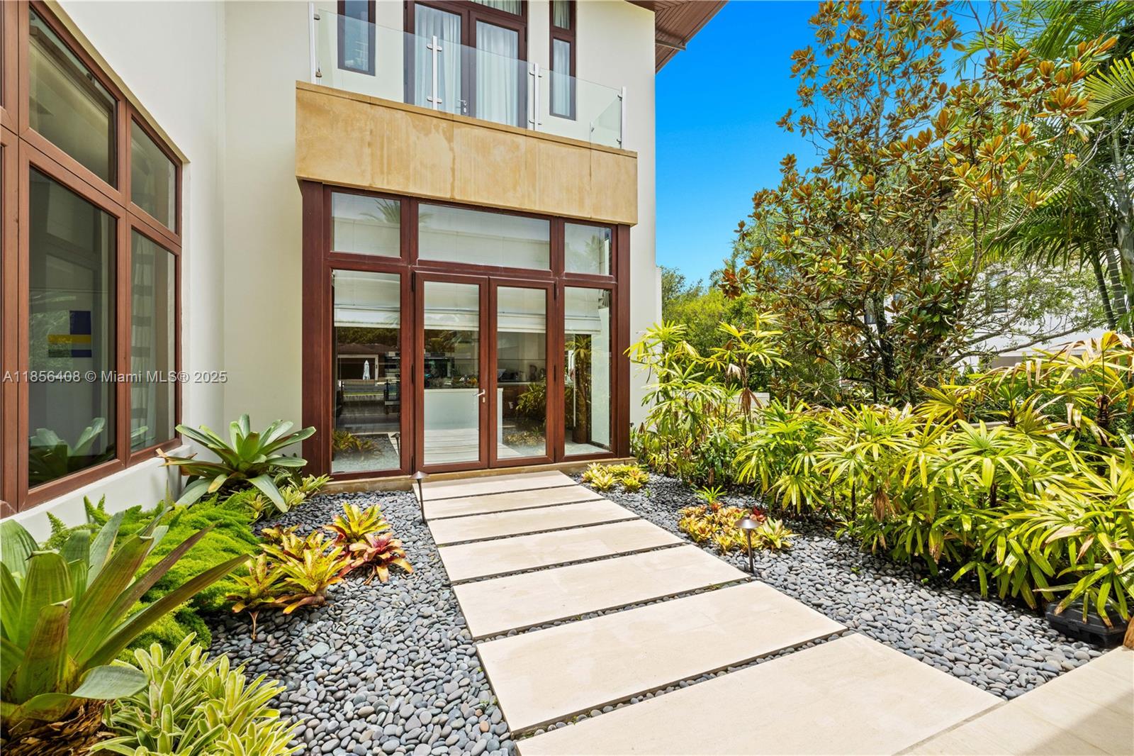 GABLES ESTATES NO 3 - Residential Lease