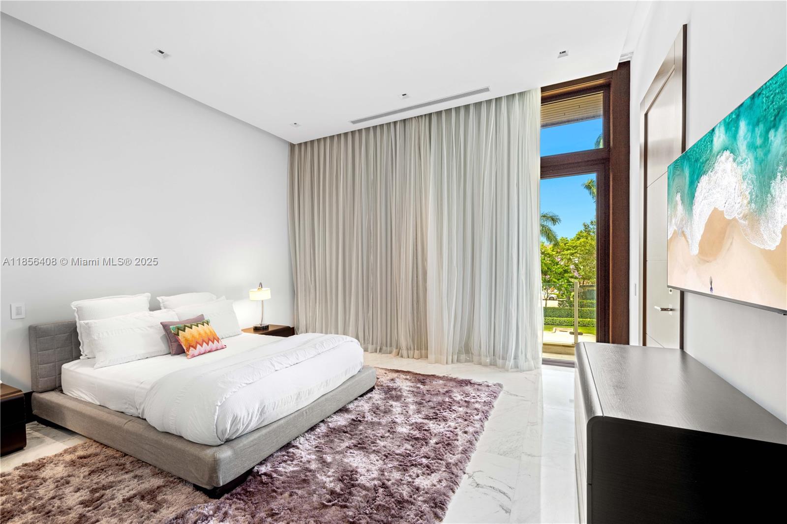 GABLES ESTATES NO 3 - Residential Lease