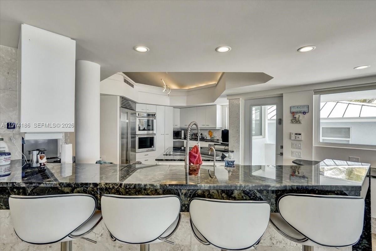 LAUDERDALE BEACH - Residential