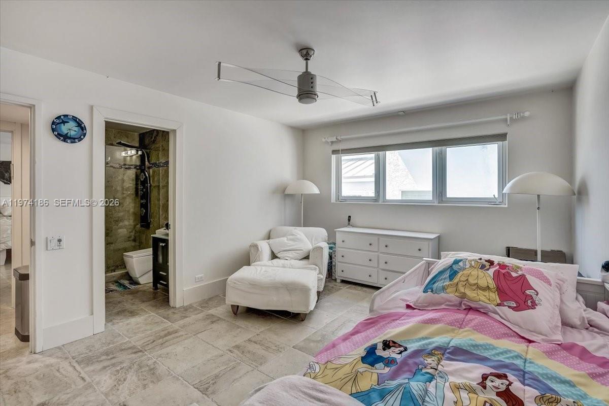 LAUDERDALE BEACH - Residential