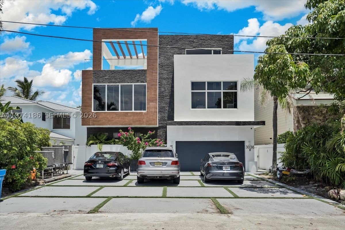 3036 N Atlantic Blvd
