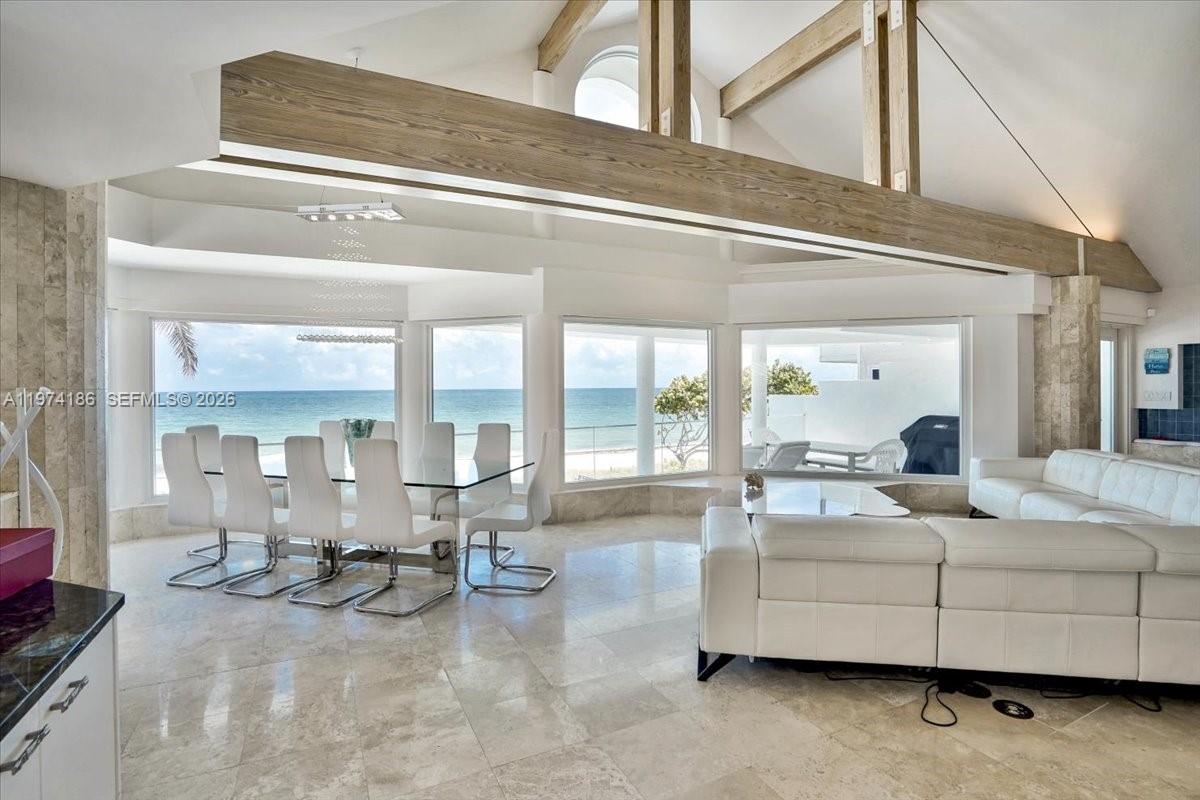 LAUDERDALE BEACH - Residential