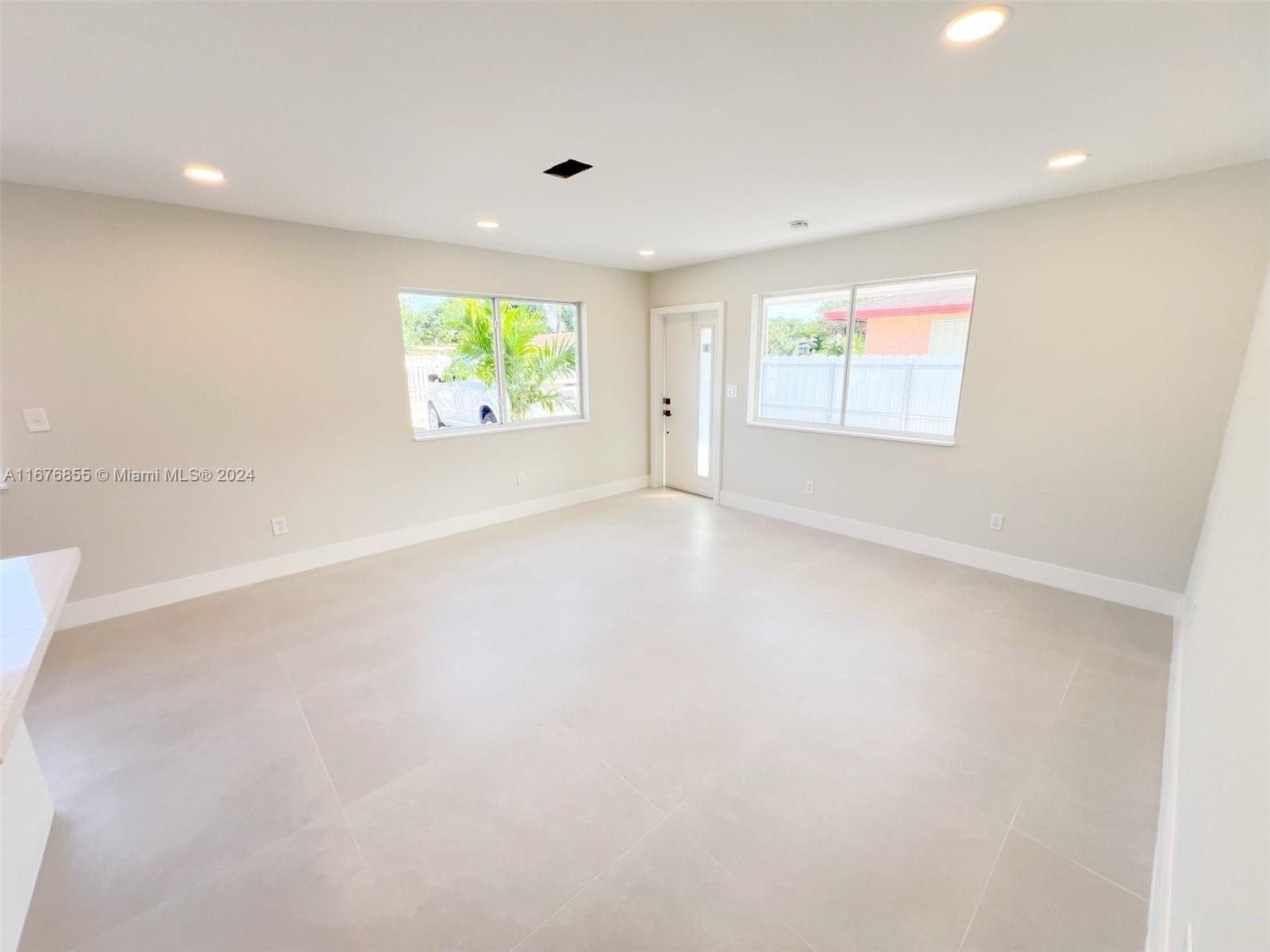 PINEWOOD PARK EXTENSION - Residential Lease
