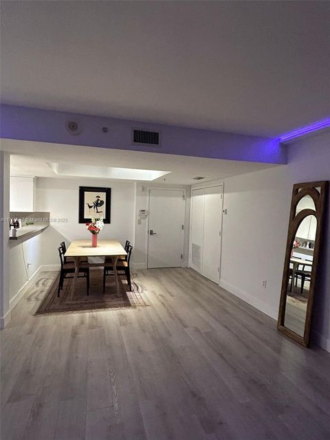 650 West Ave 1910 Miami Beach FL 33139