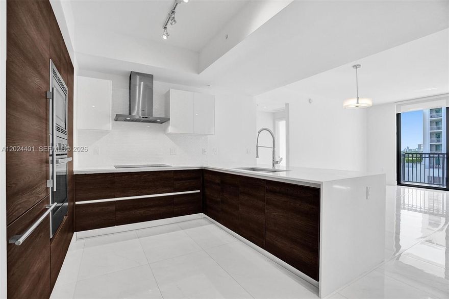 AVAILABLE JULY 1ST, 2026. Enjoy beautiful views from new 3bdr/2bth, 1,107 Sq.f, with the contemporary finishes: Italkraft Cabinets and walk in closets, white quartz countertops, Bosch appliances, Nest Thermostat, keyless locks, spacious bathrooms, washer & dryer in the residence. MM offers a variety of amenities include Impeccable, resort-style amenities and services, saline-heated pool, summer kitchen/BBQ, upscale fitness center, media room, 24HR concierge and security, valet services and more. MM is conveniently located just steps from the fashionable shops of Merrick Park, University of Miami and a school right across the street. Pet-friendly building. Unit has 1 assigned parking space, tenant may rent another parking from the association.