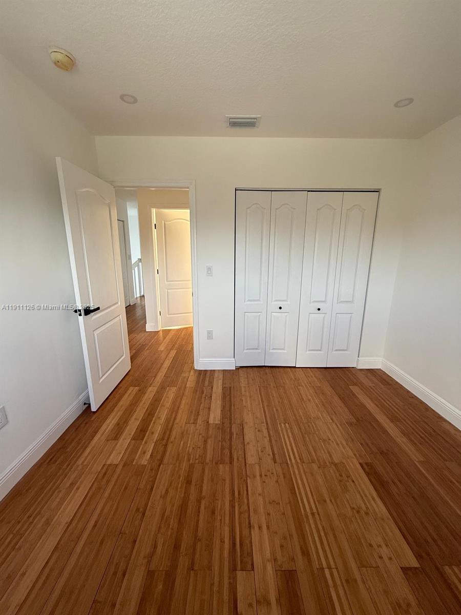 CORAL REEF NURSERIES SEC - Residential Lease