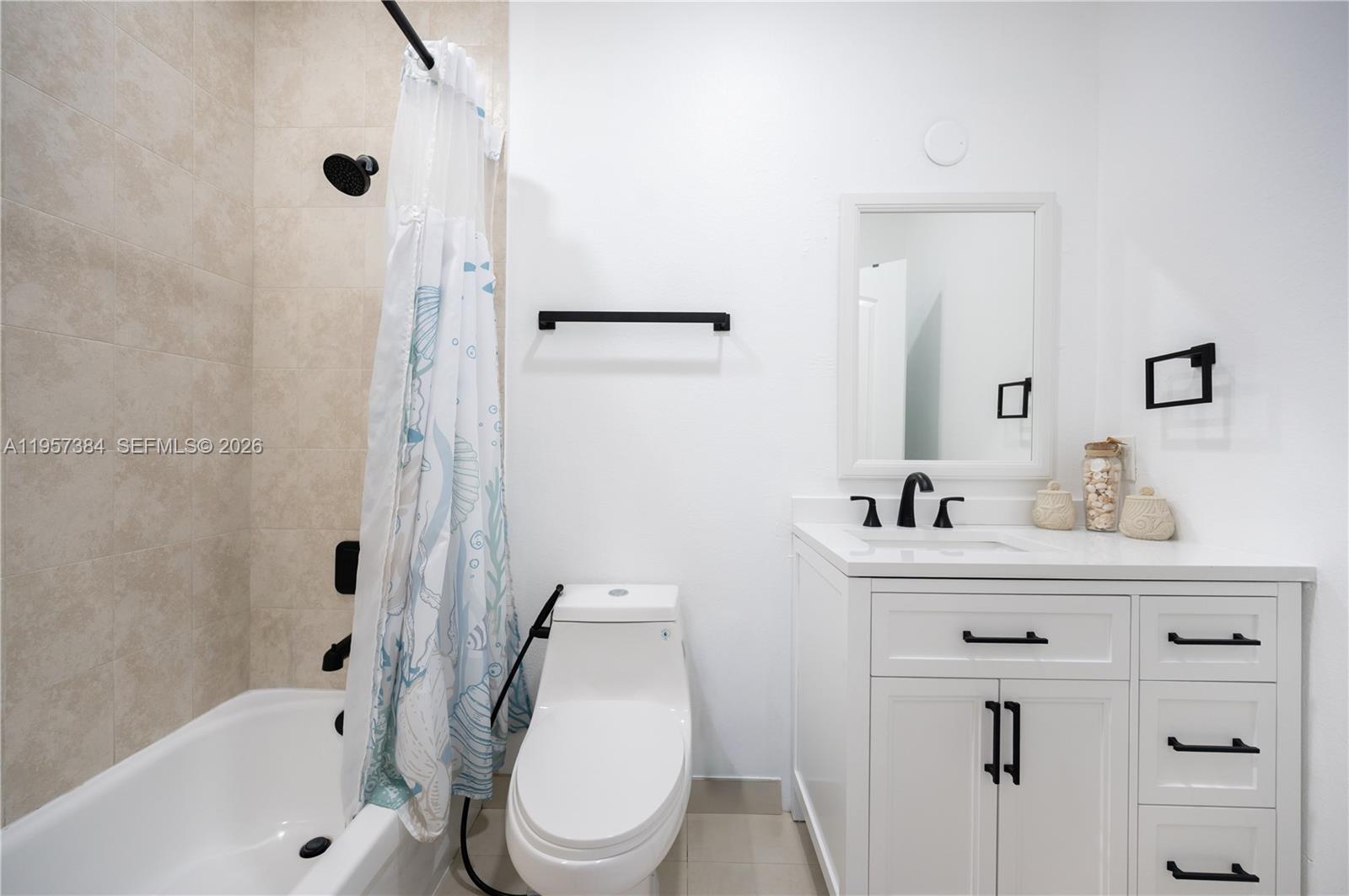 VILLAS AT THE RENAISSANCE - Residential