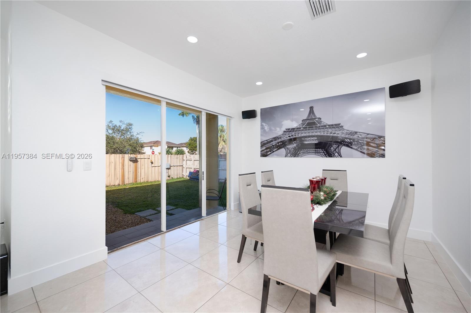 VILLAS AT THE RENAISSANCE - Residential