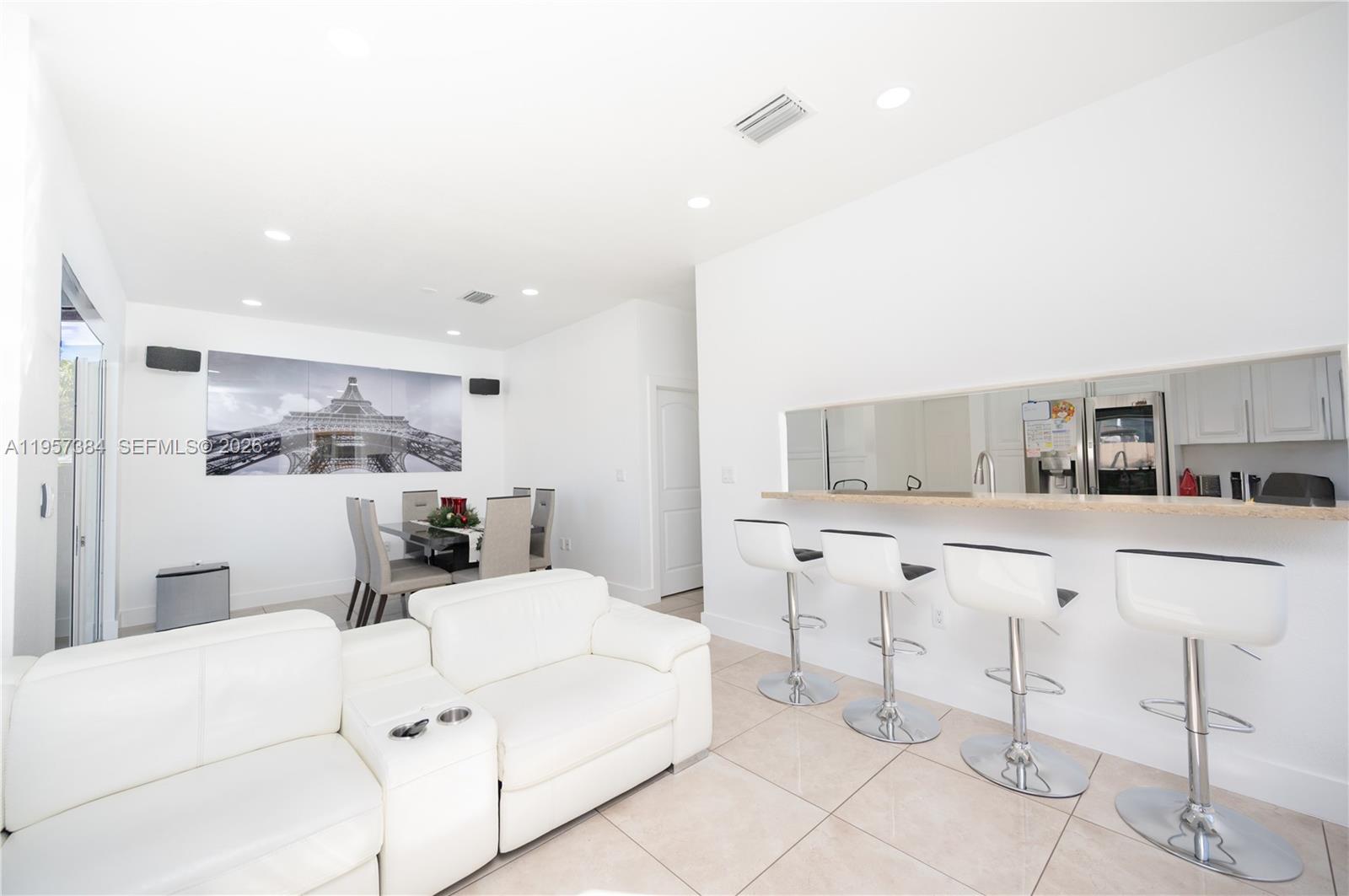 VILLAS AT THE RENAISSANCE - Residential