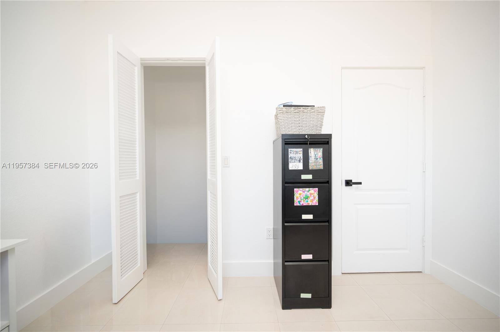 VILLAS AT THE RENAISSANCE - Residential