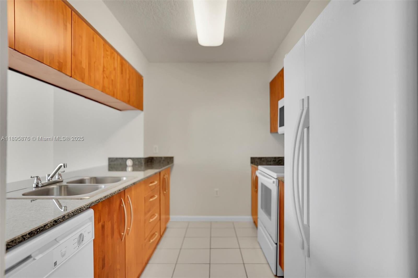 1200 Brickell Bay Dr 2821