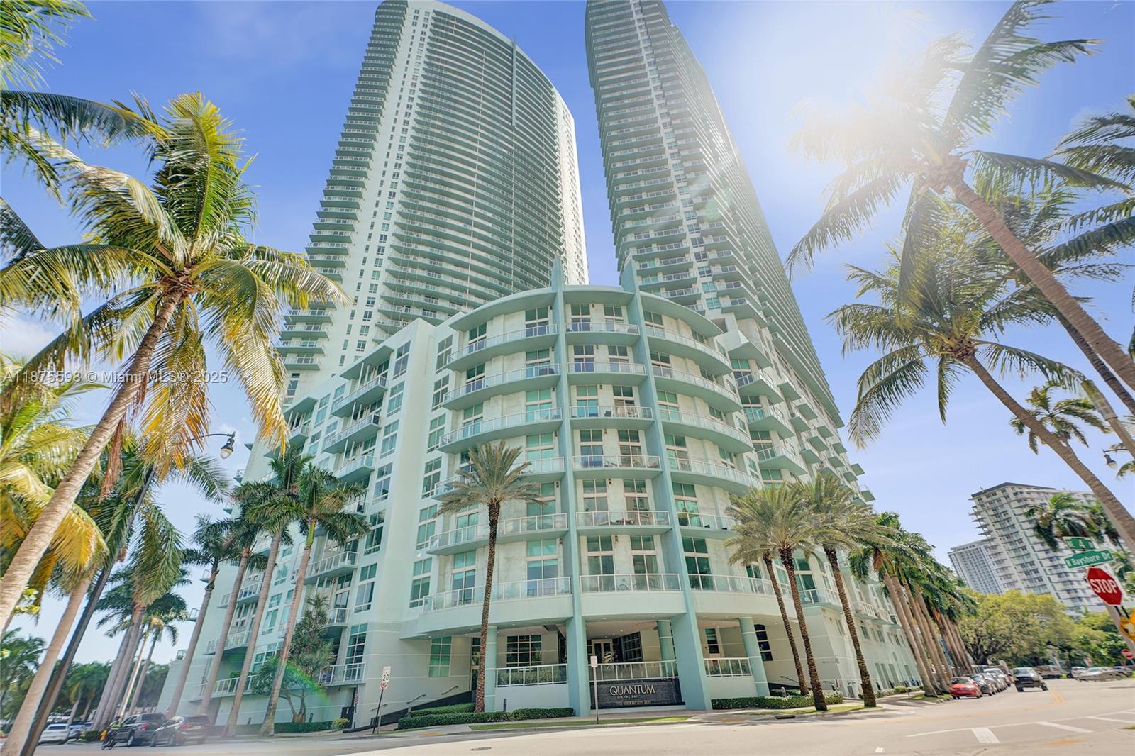 QUANTUM ON THE BAY CONDO - Residential