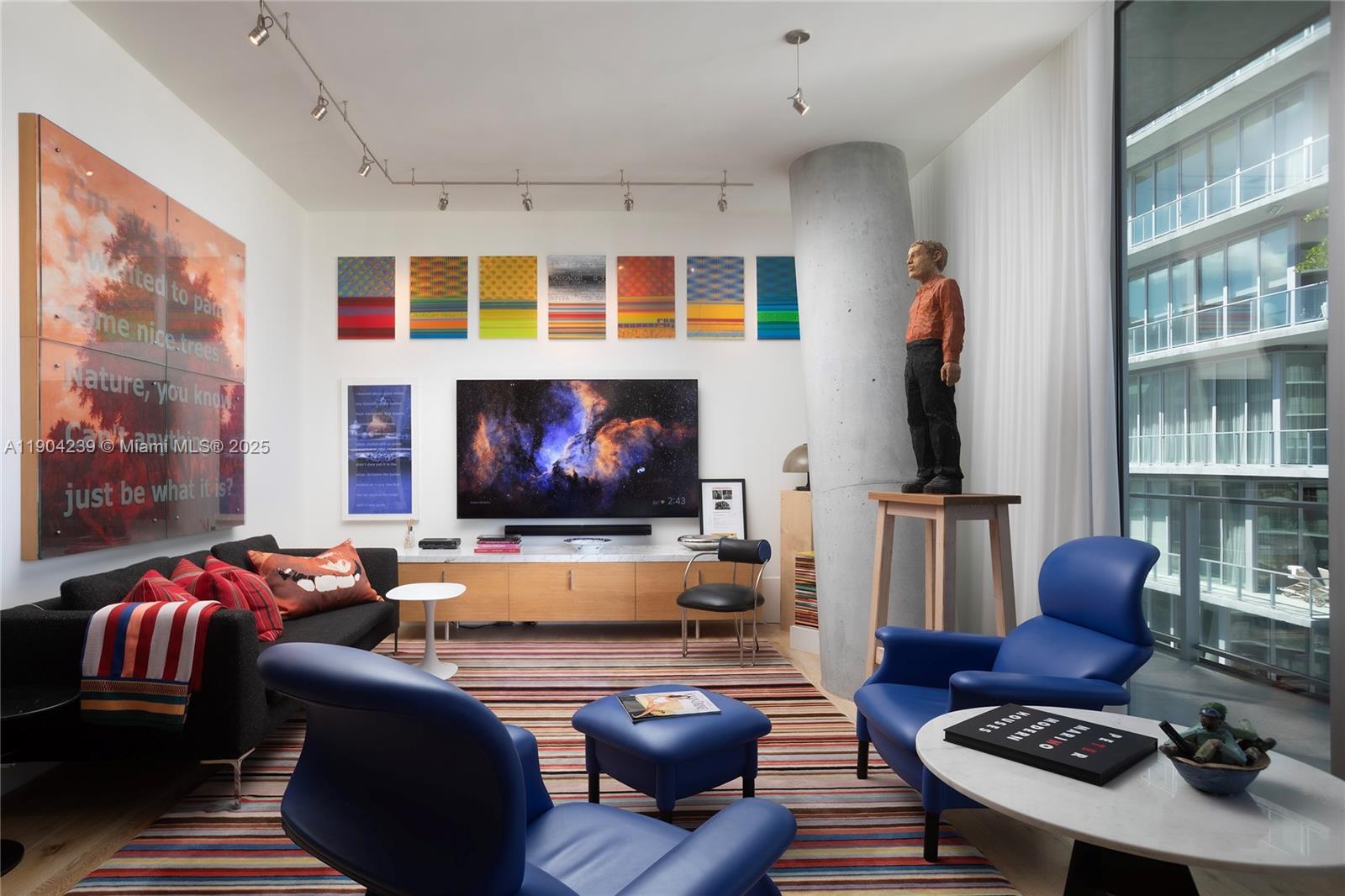 DINNER KEY - Residential