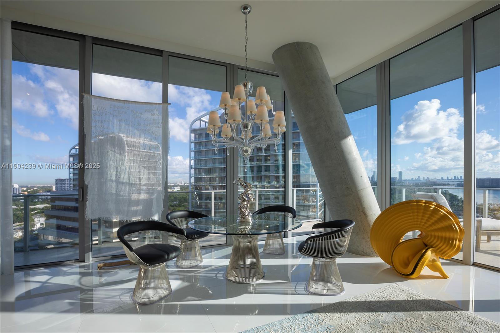 DINNER KEY - Residential