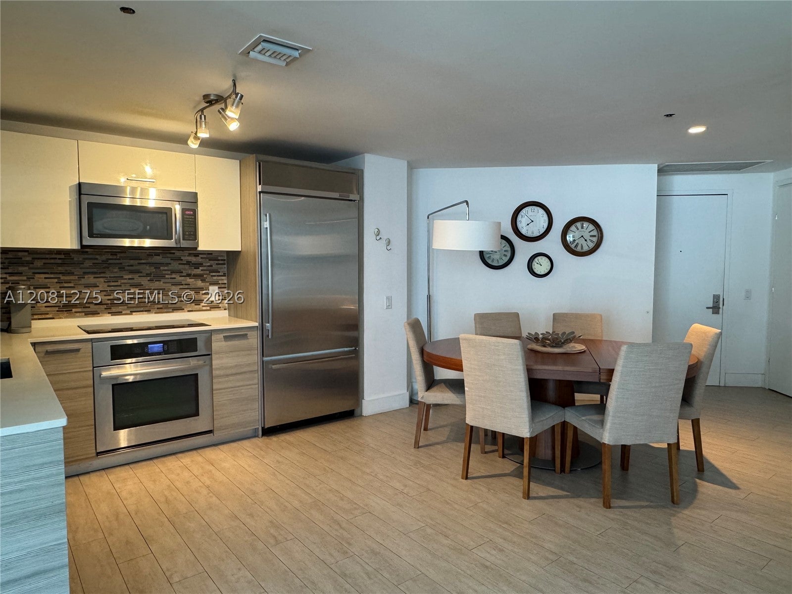 1300 Brickell Bay Dr 2610