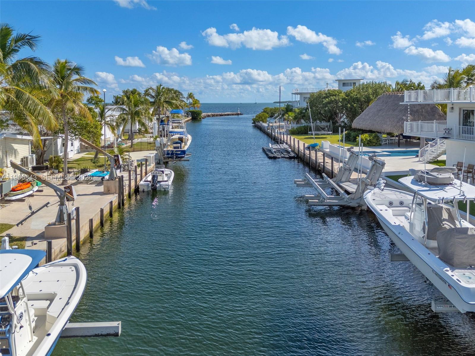 ROCK HARBOR YACHT HAVEN - Residential