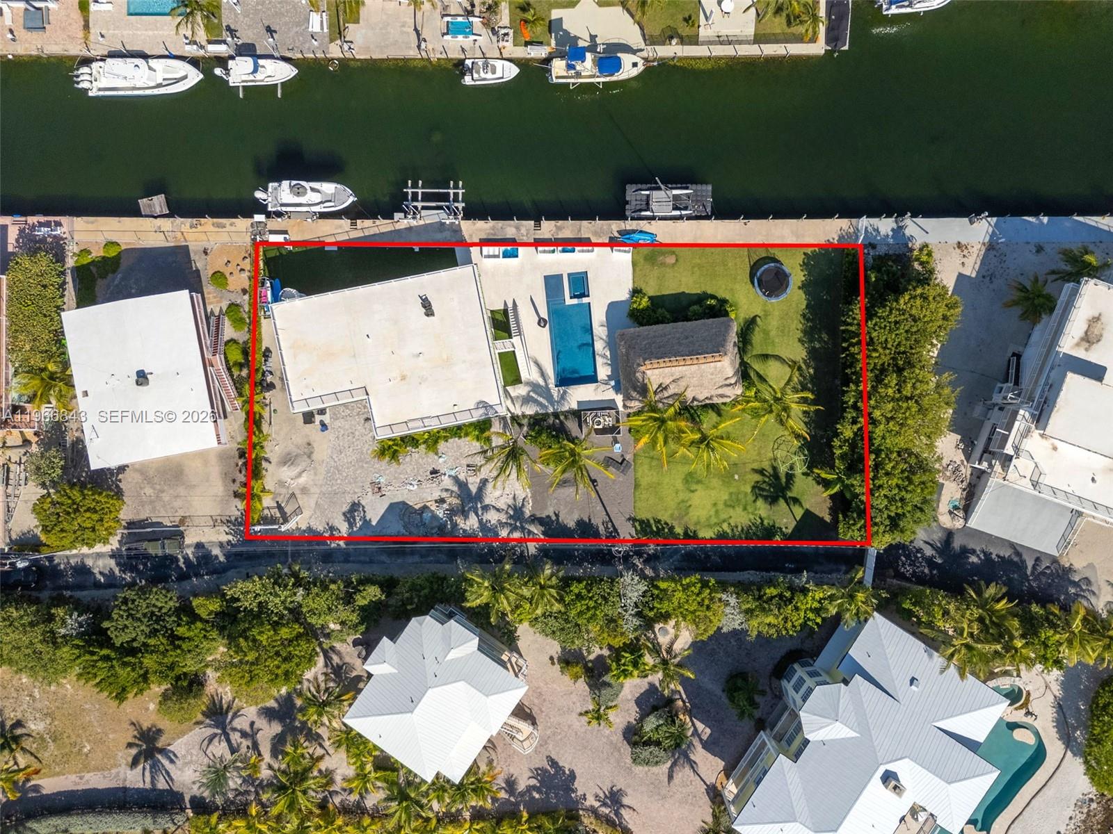 ROCK HARBOR YACHT HAVEN - Residential