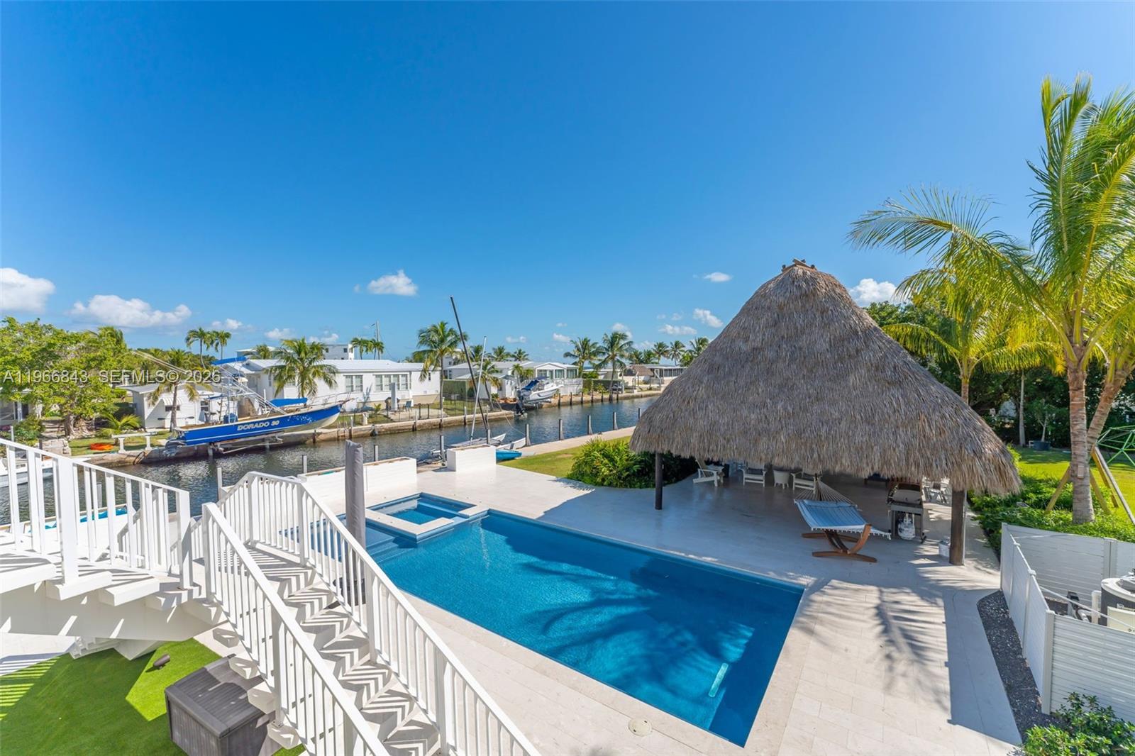 ROCK HARBOR YACHT HAVEN - Residential