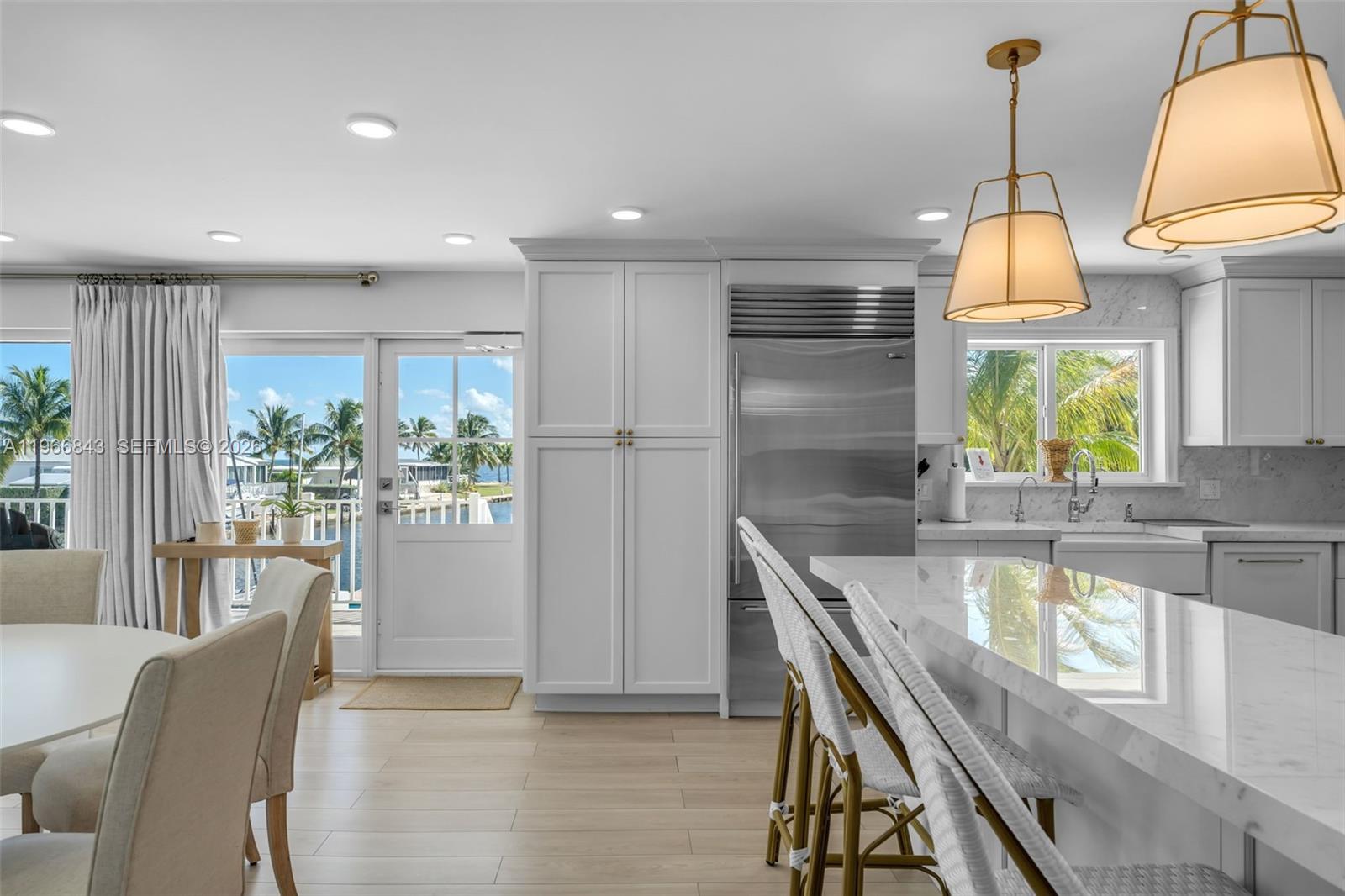 ROCK HARBOR YACHT HAVEN - Residential