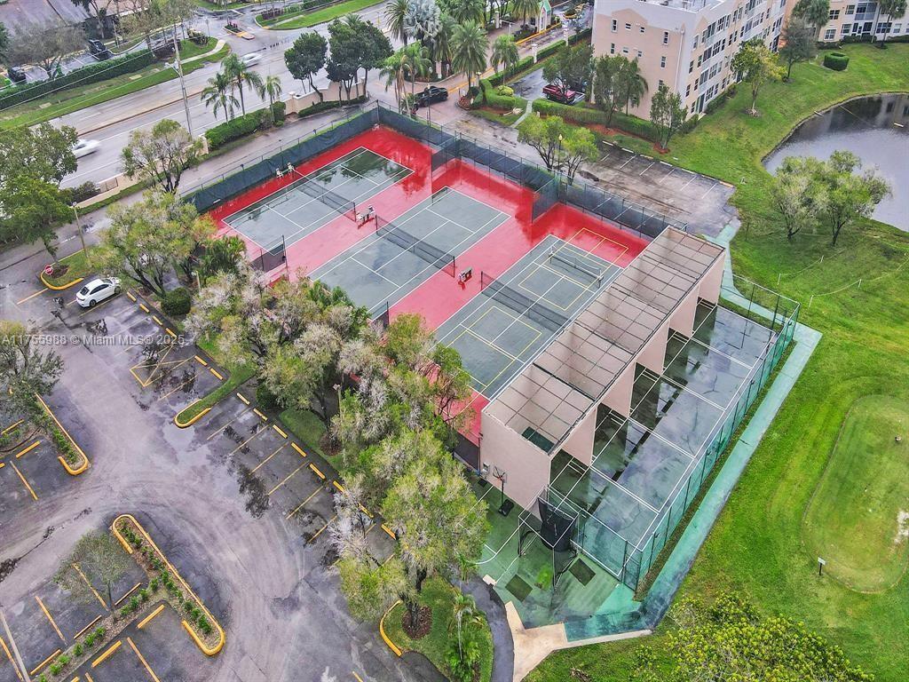 SUNRISE LAKES 166 CONDO - Residential