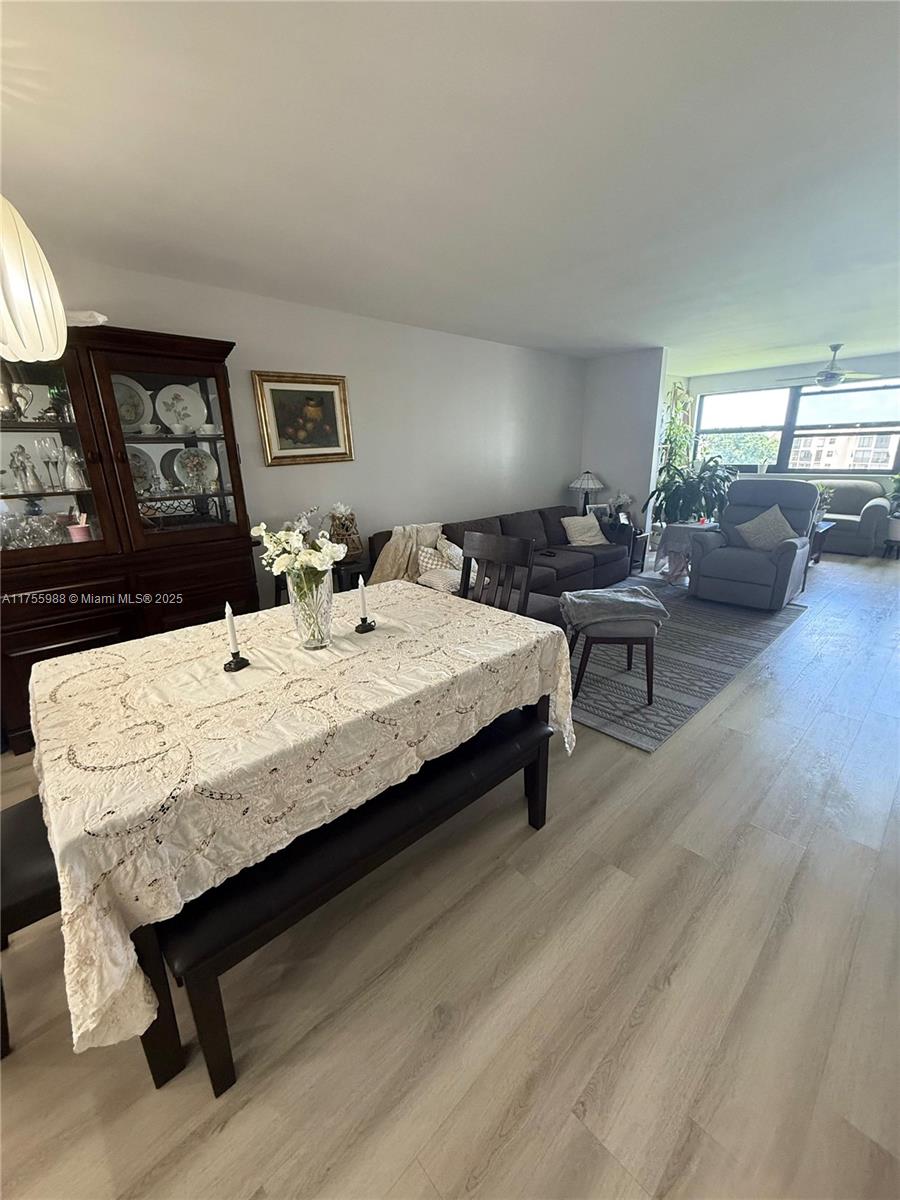 SUNRISE LAKES 166 CONDO - Residential