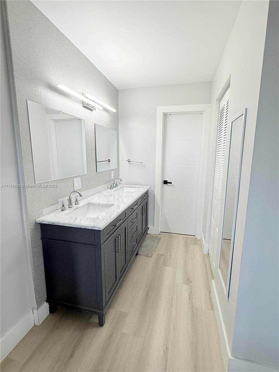 SUNRISE LAKES 166 CONDO - Residential