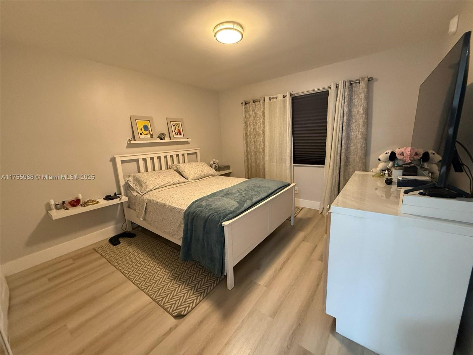 SUNRISE LAKES 166 CONDO - Residential