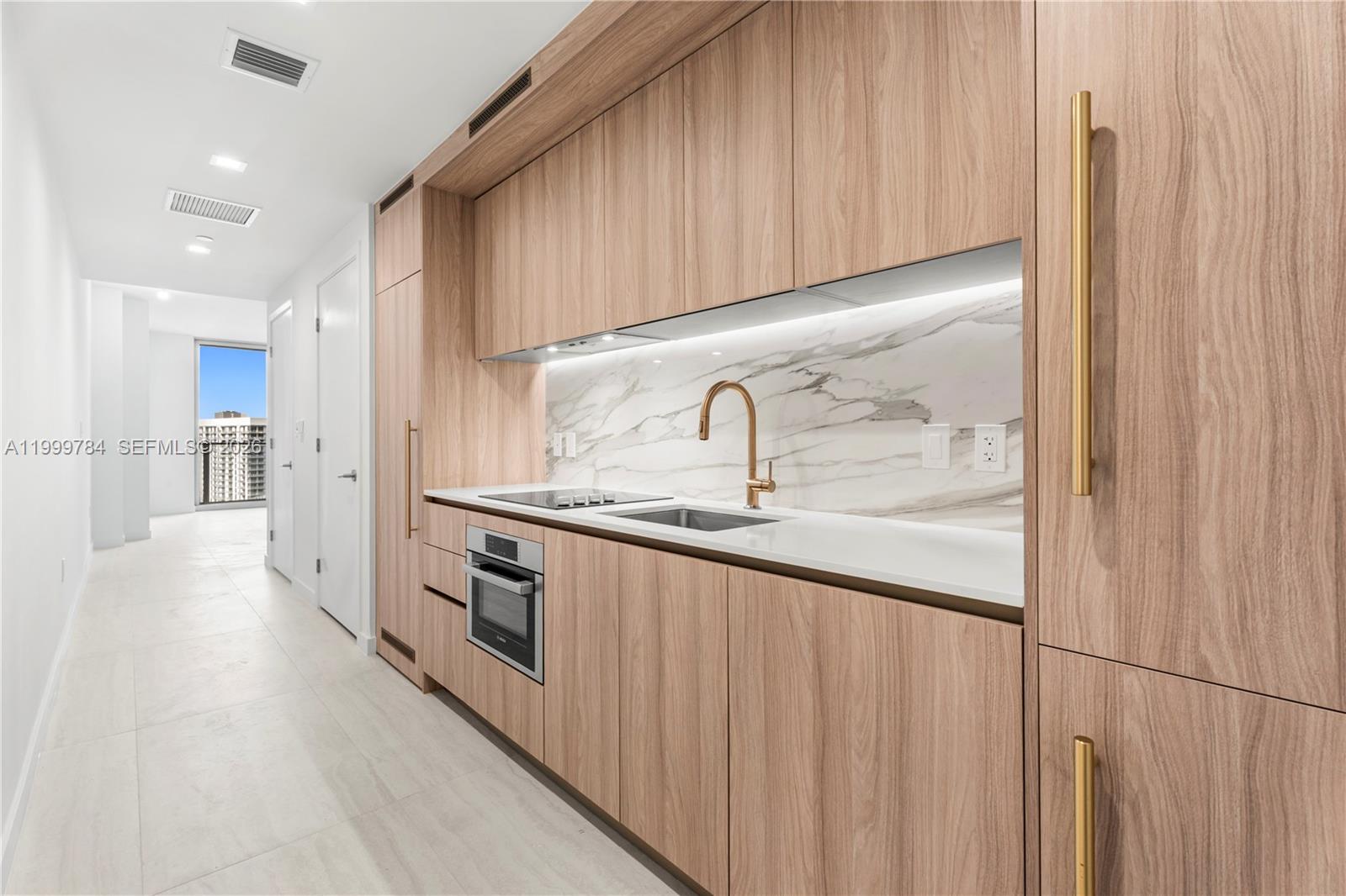 77 SE 5th Street 3304