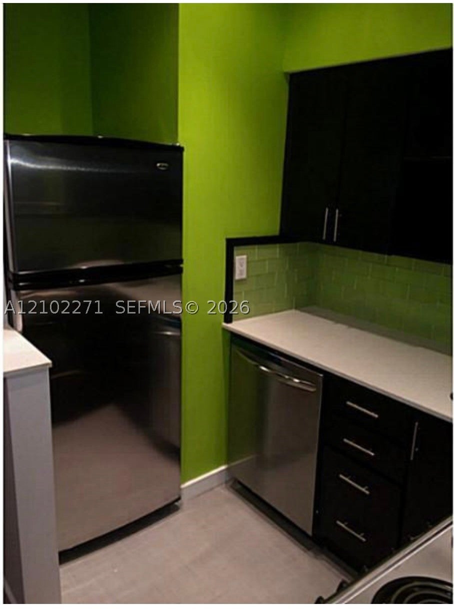 1218 Drexel Ave 103
