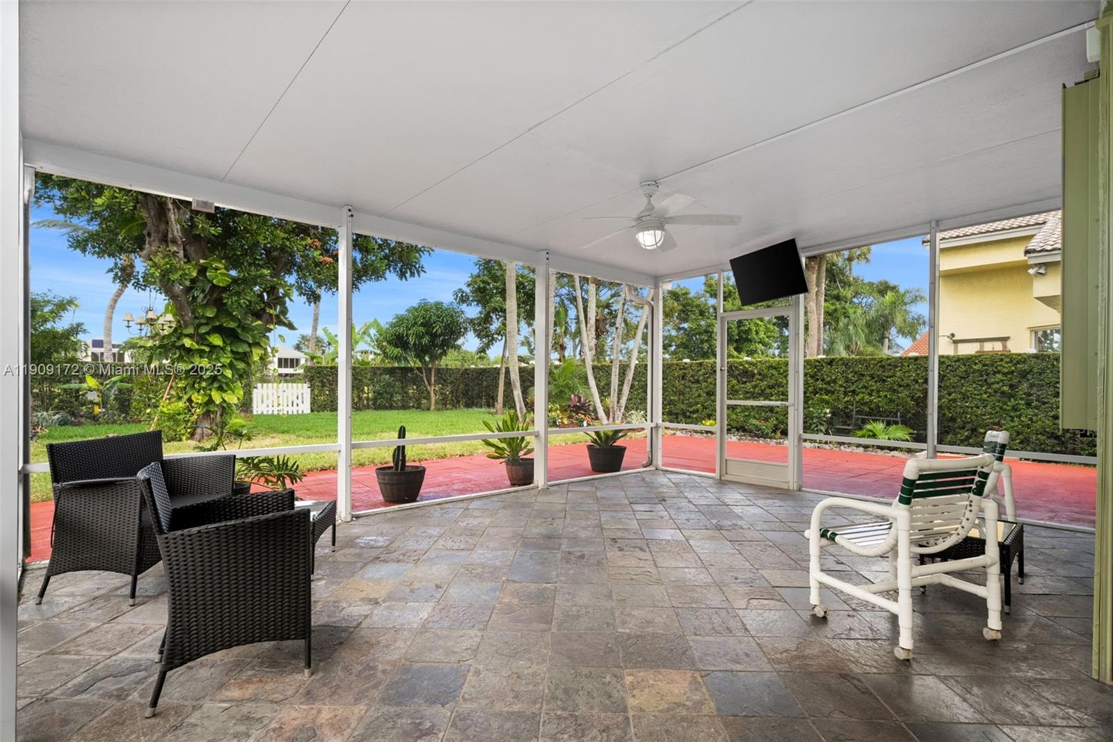 COQUINA LAKES - Residential Lease