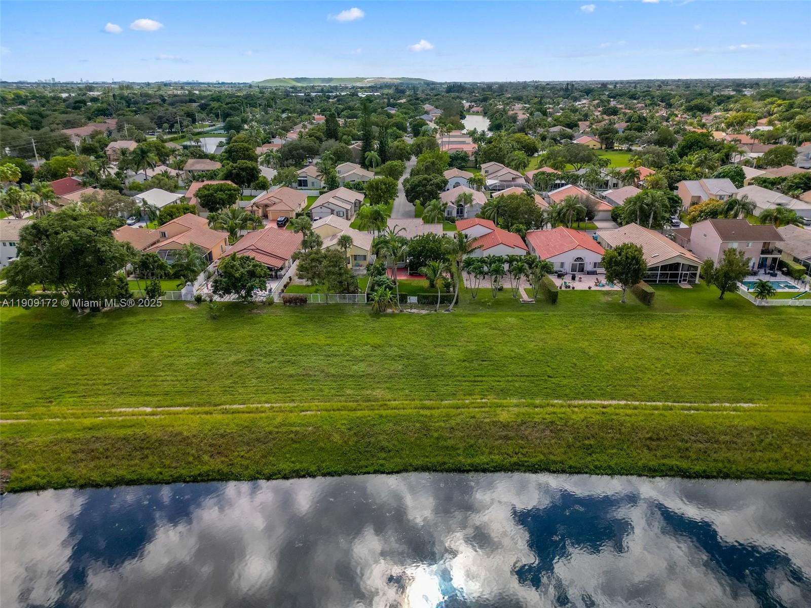 COQUINA LAKES - Residential Lease