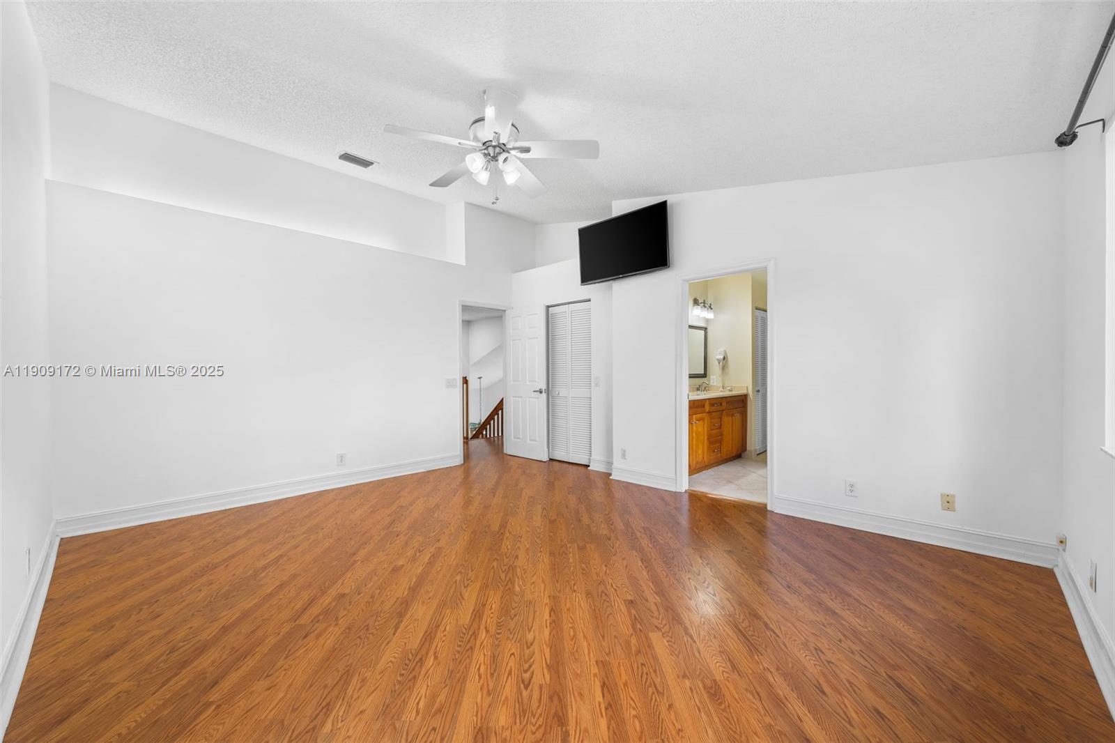 COQUINA LAKES - Residential Lease