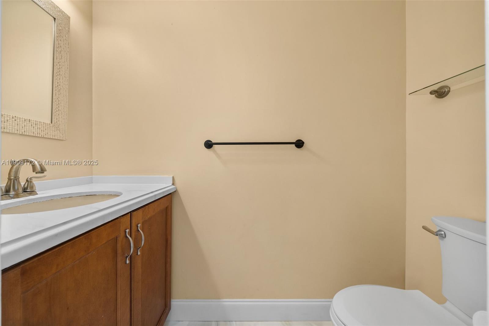 COQUINA LAKES - Residential Lease