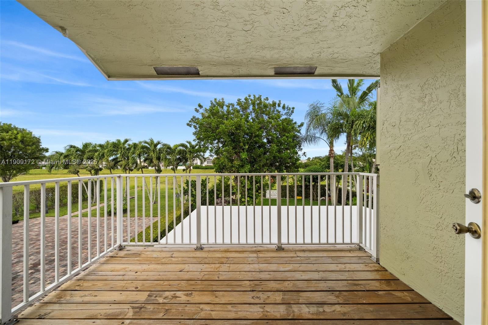COQUINA LAKES - Residential Lease