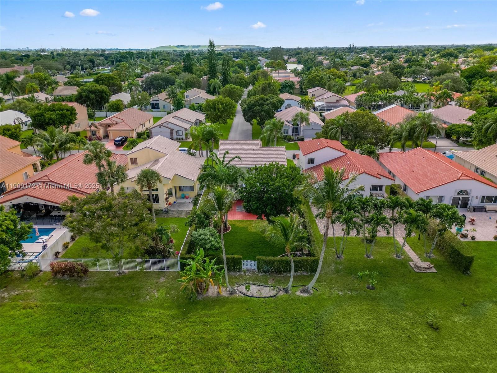 COQUINA LAKES - Residential Lease