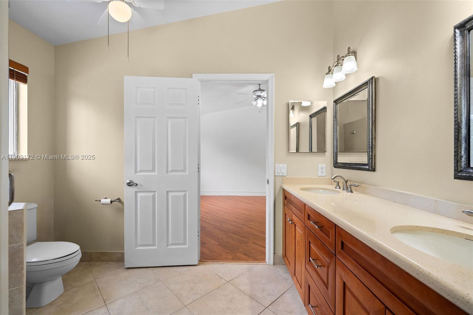 COQUINA LAKES - Residential Lease