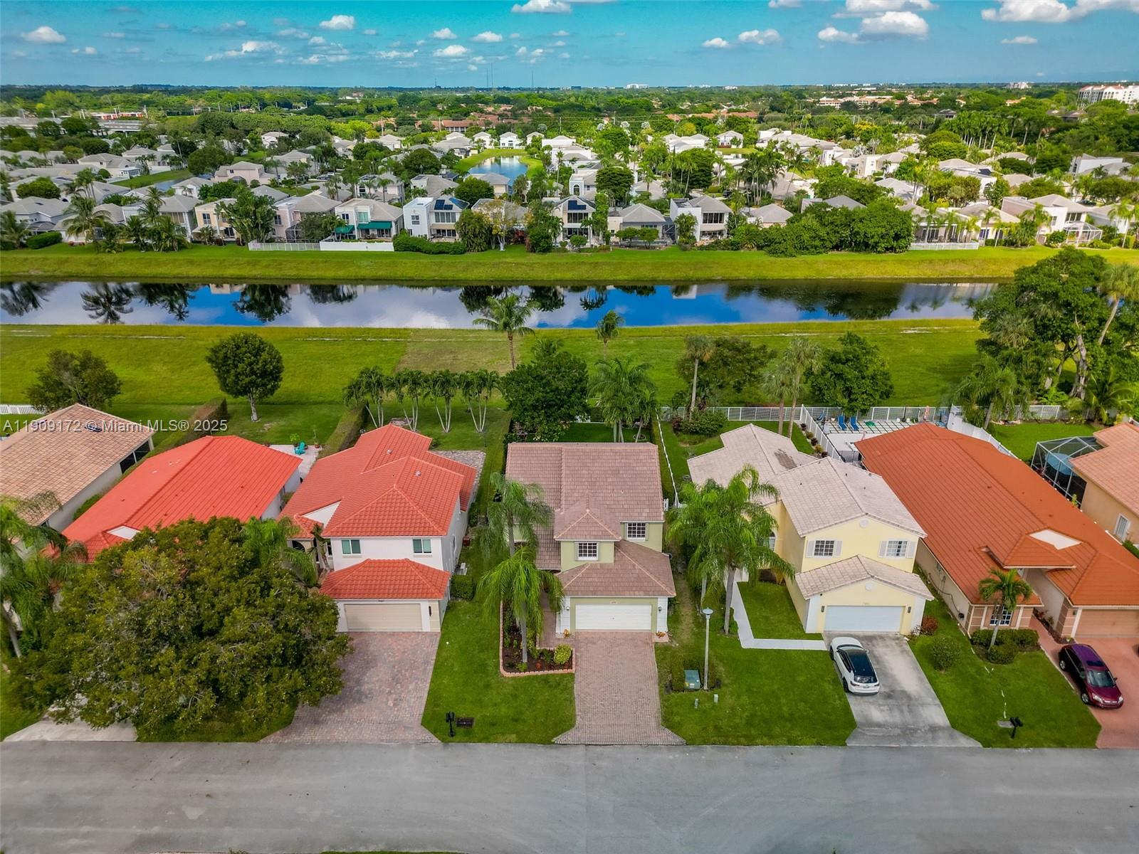 COQUINA LAKES - Residential Lease