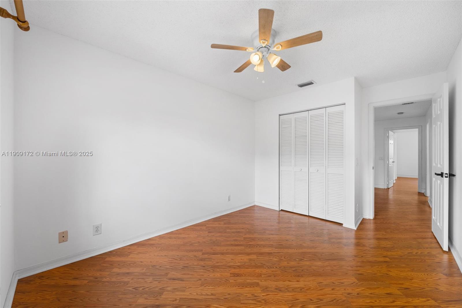 COQUINA LAKES - Residential Lease