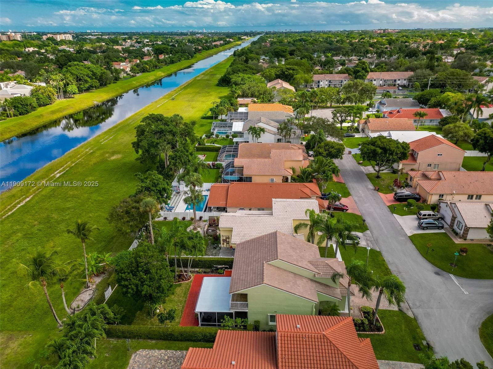 COQUINA LAKES - Residential Lease