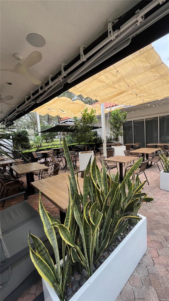 MYSTIC POINTE TOWER 400 C - Residential