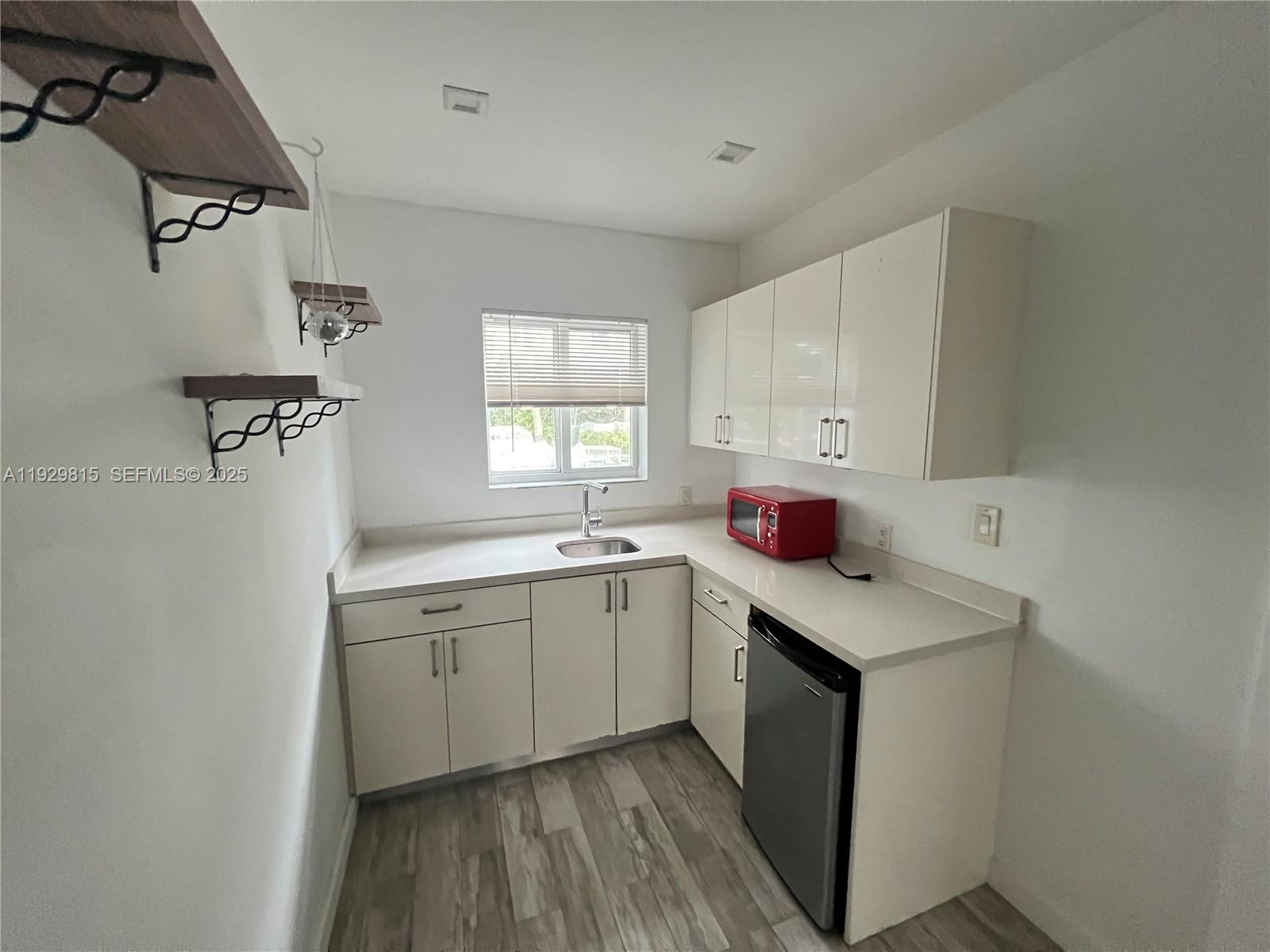 KRENWAL CORP CO-OP - Residential Lease