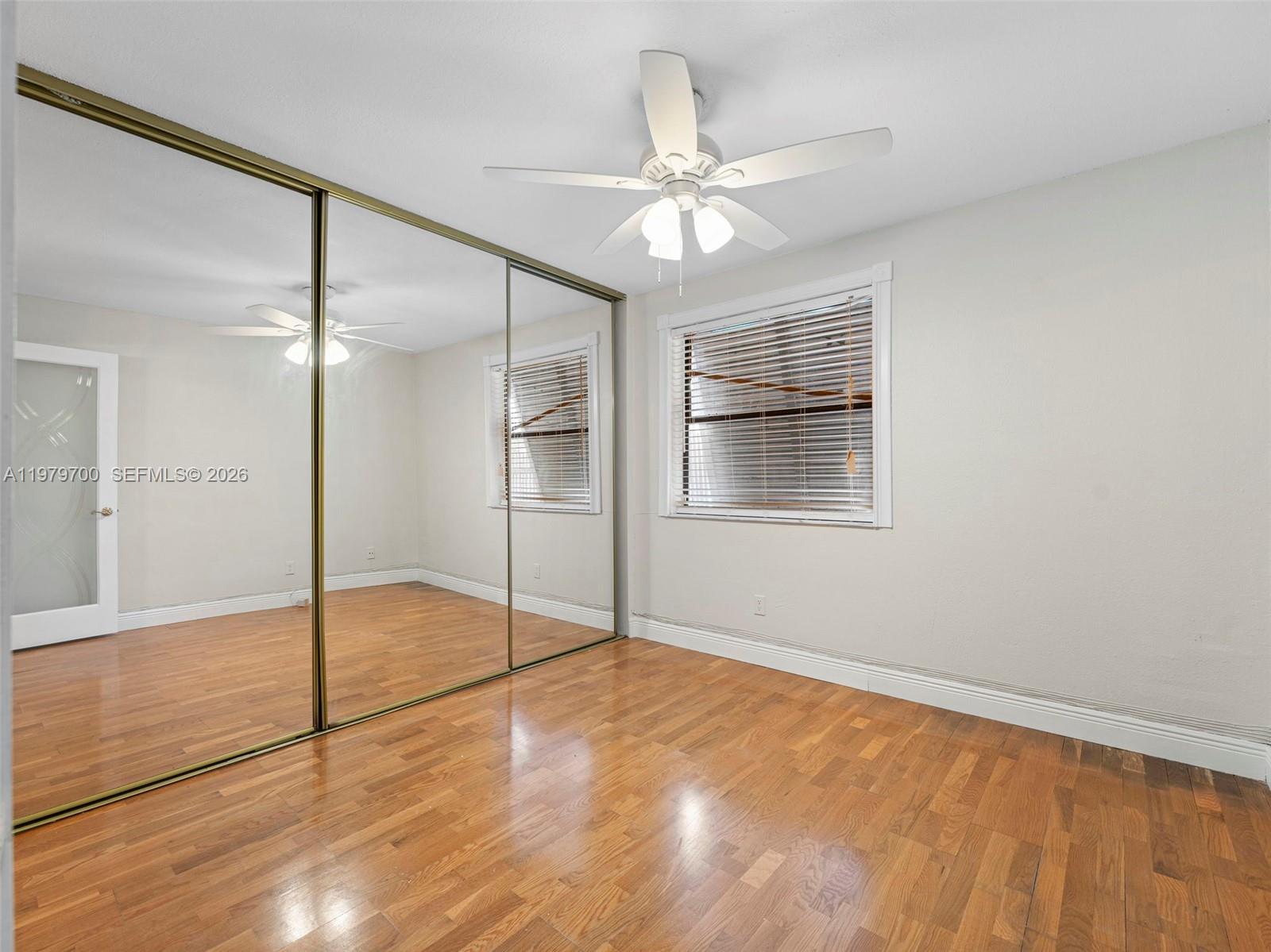 PEMBROKE LAKES SECTION SE - Residential