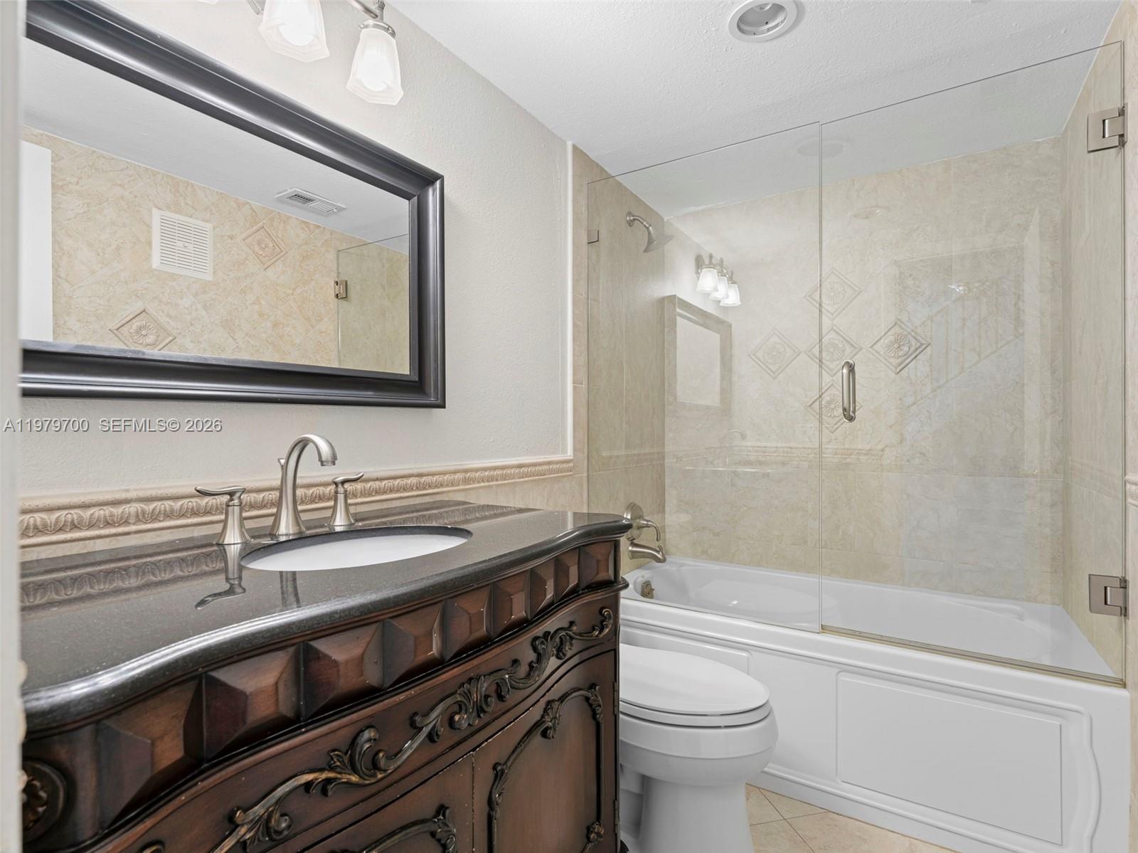 PEMBROKE LAKES SECTION SE - Residential