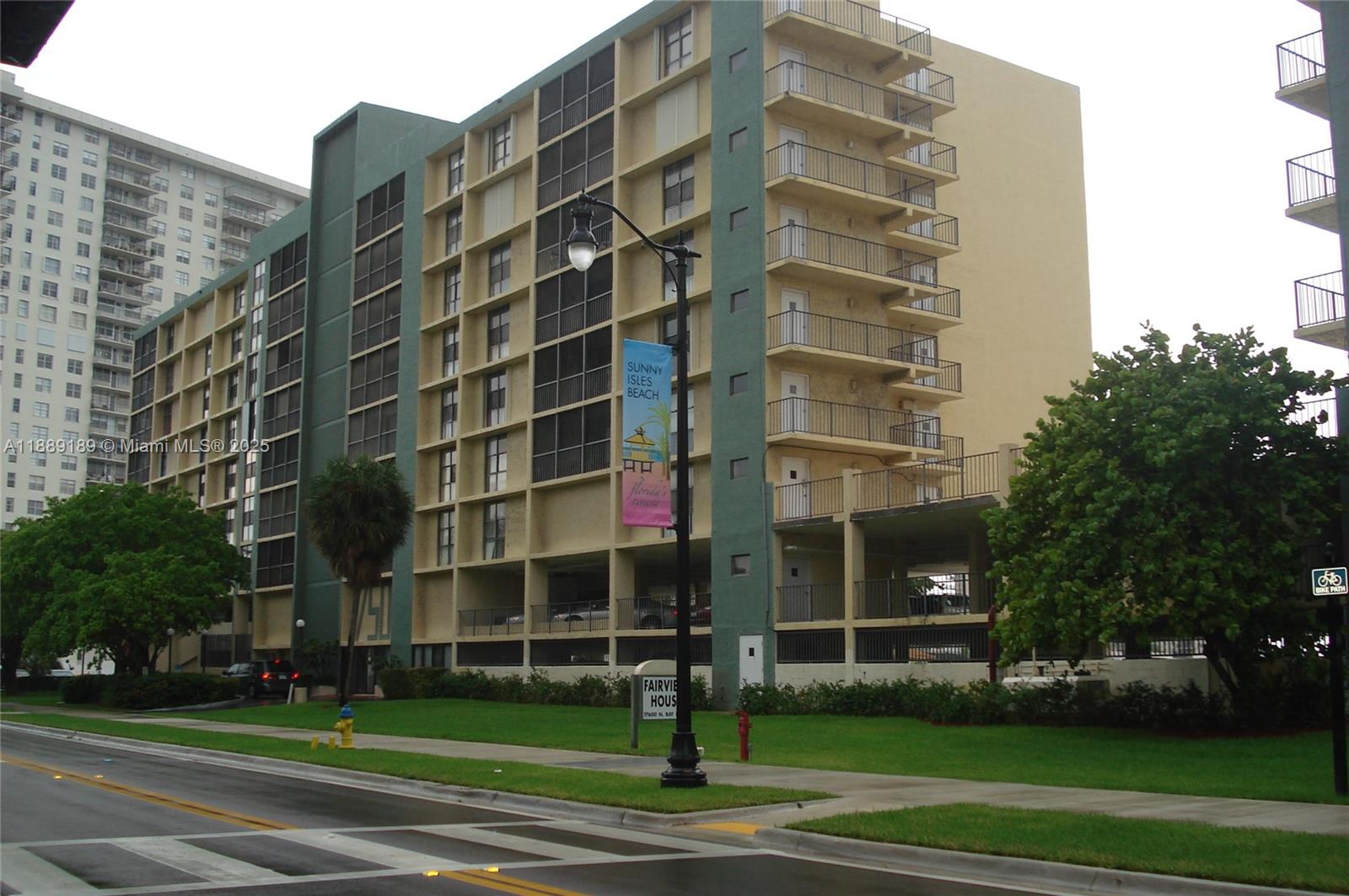 FAIRVIEW HOUSE CONDO - Residential Lease