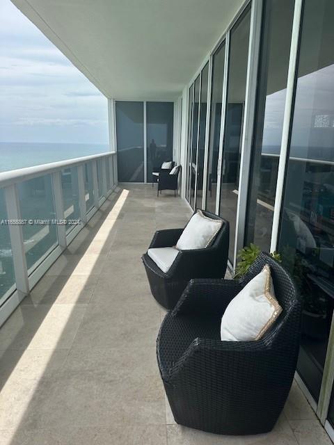 BEACH CLUB TWO - Residential Lease