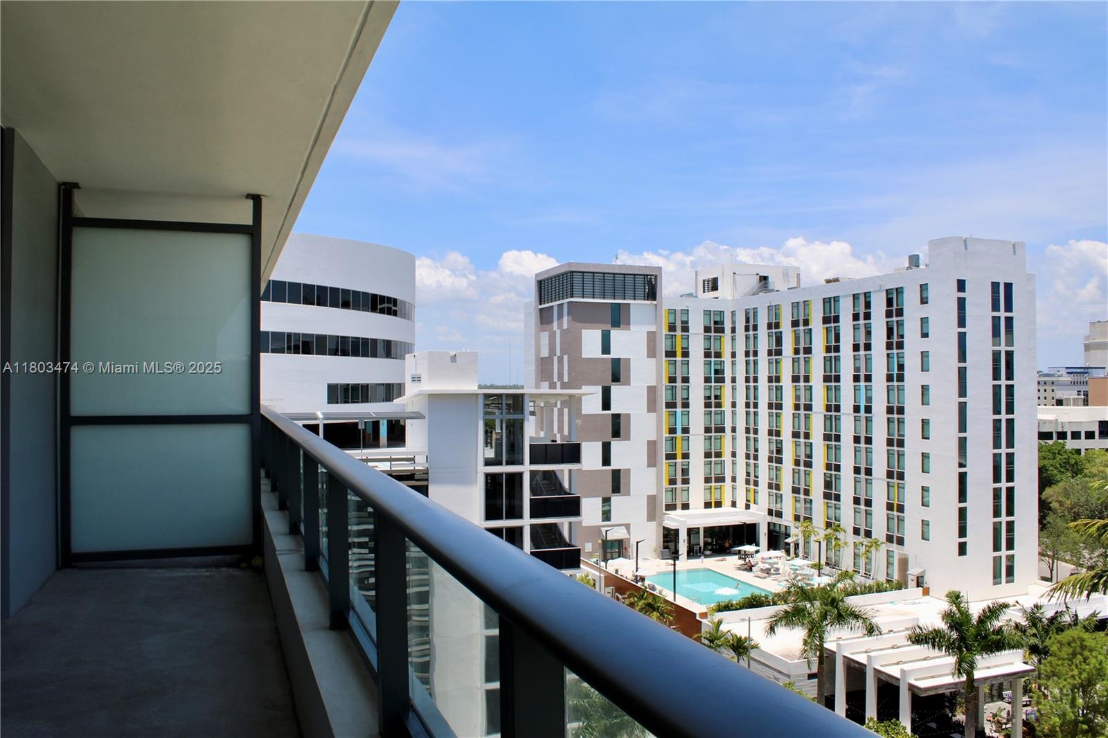 Property for Sale at 2960 Ne 207th St 806, Aventura, Miami-Dade County, Florida - Bedrooms: 1 
Bathrooms: 2  - $575,000