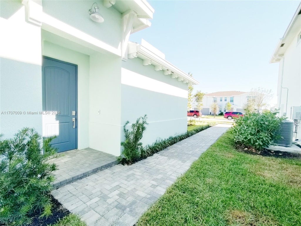 Photo of Loxahatchee, FL 33470 (MLS # A11707009)