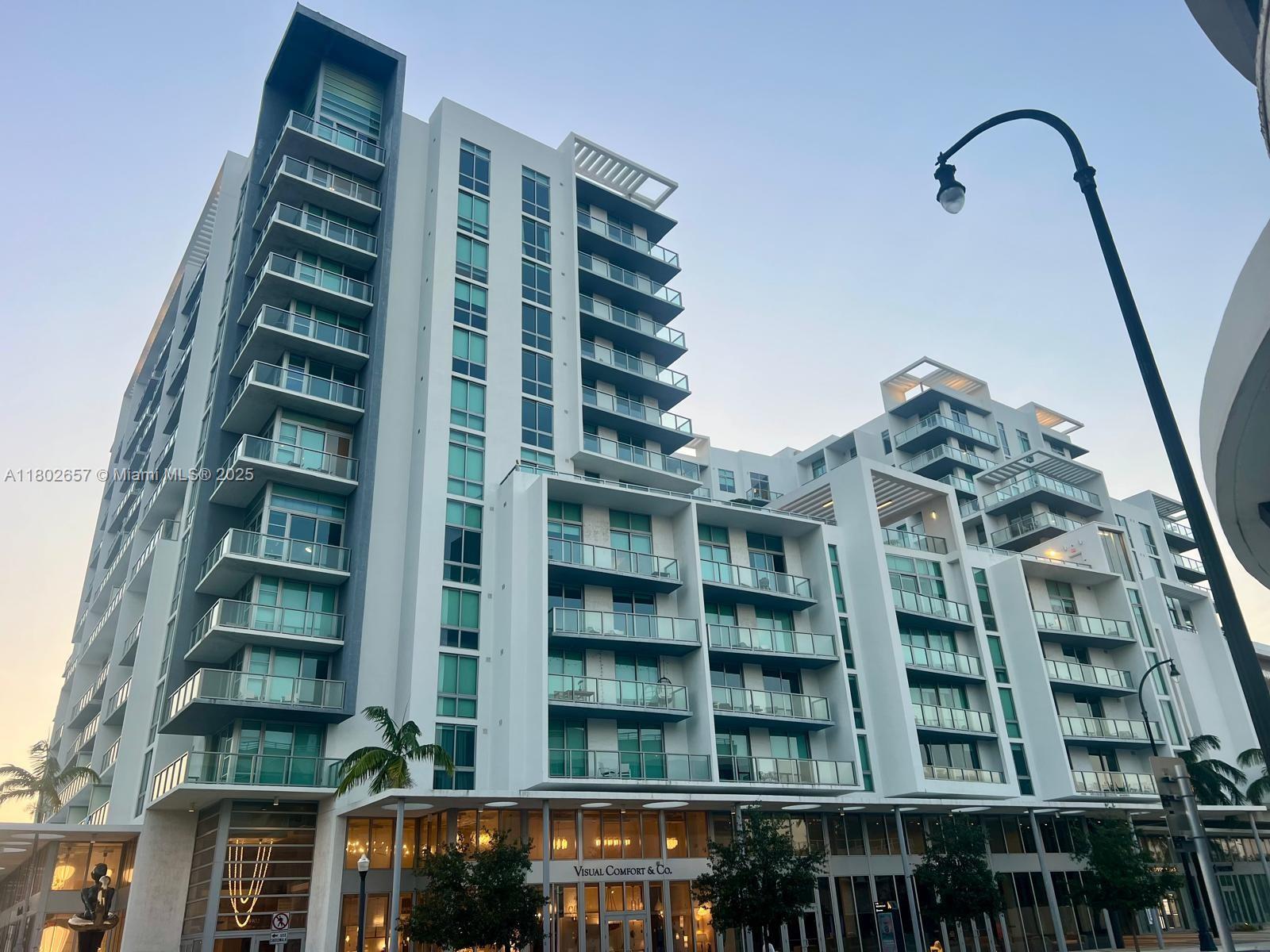 Property for Sale at 3900 Biscayne Blvd N-819, Miami, Broward County, Florida - Bedrooms: 1 
Bathrooms: 1  - $499,000